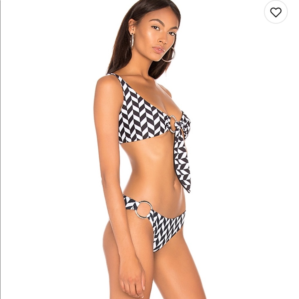 Bailey Love Wave top